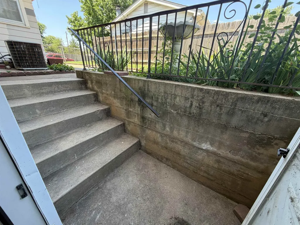 3706 W 19th Street N Wichita KS 67203