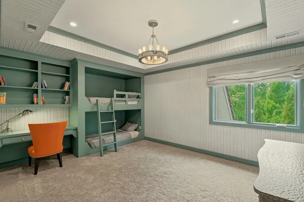 8304 E Bridlewood Wichita KS 67206