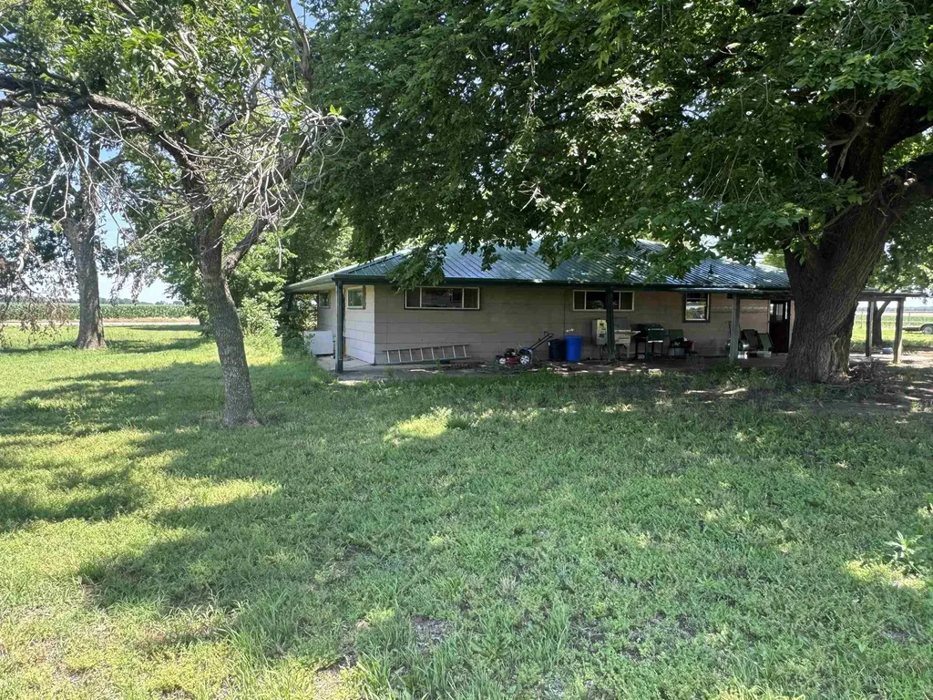 5601 252nd Arkansas City KS 67005