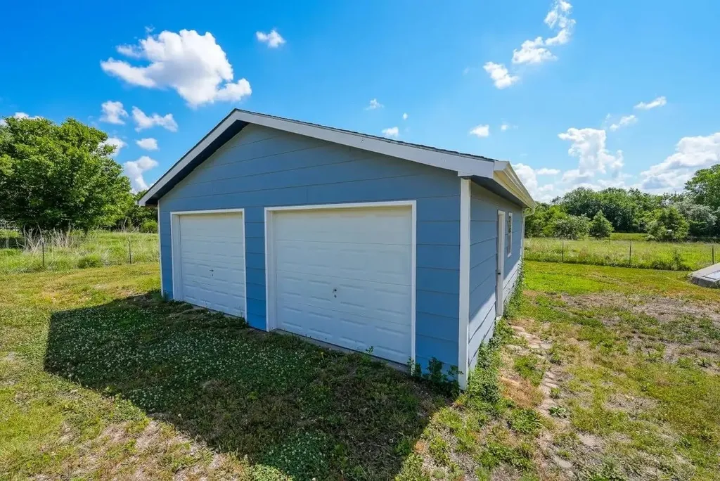18156 SW Tawakoni Road Rose Hill KS 67133