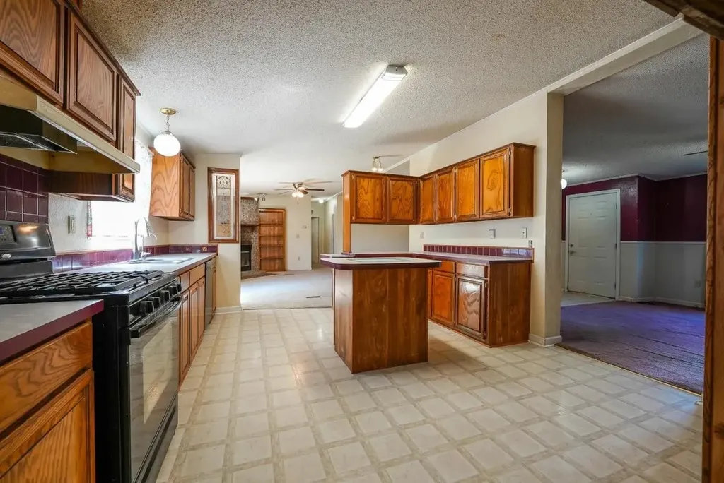 18156 SW Tawakoni Road Rose Hill KS 67133
