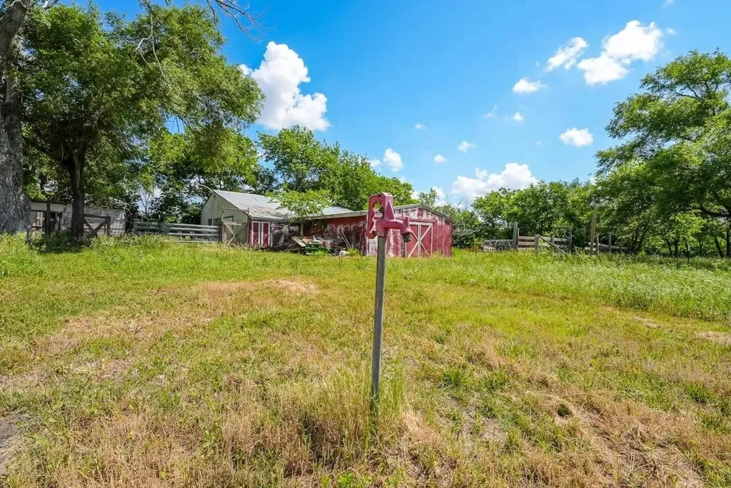 18156 SW Tawakoni Road Rose Hill KS 67133