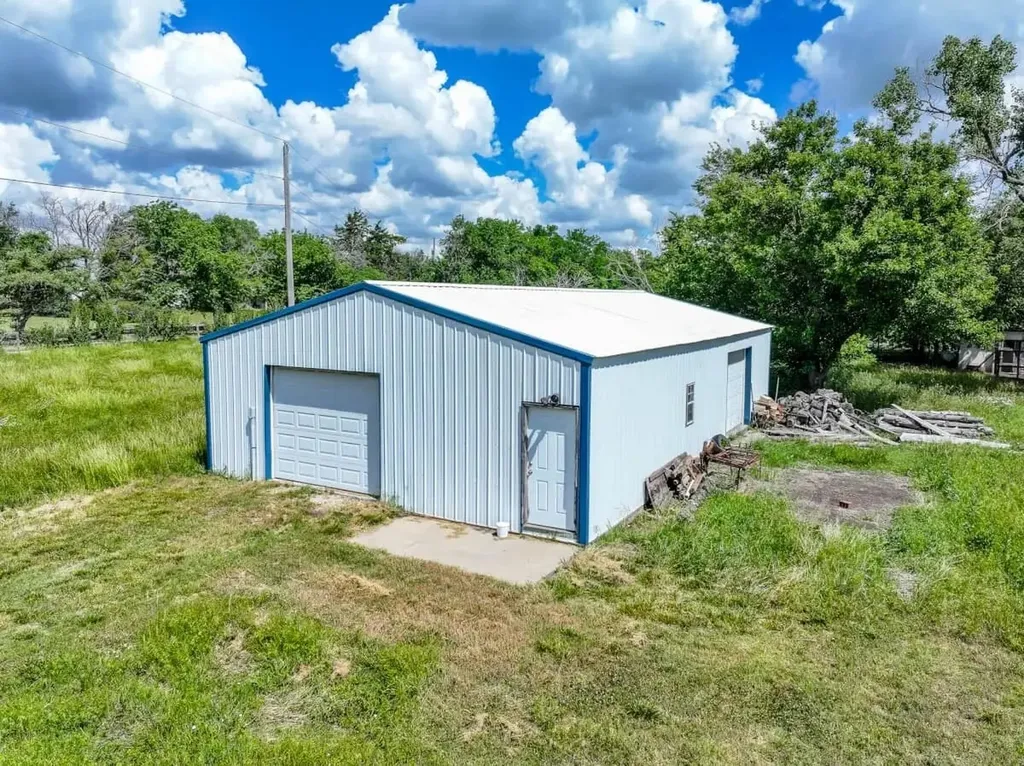 18156 SW Tawakoni Road Rose Hill KS 67133