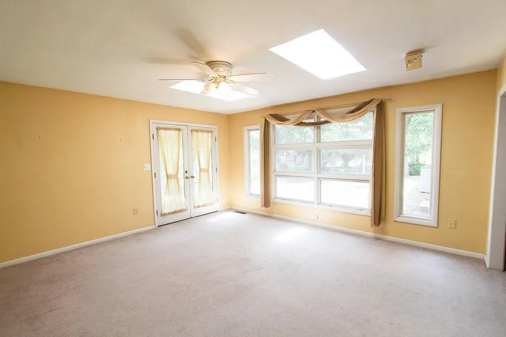 4 Cedar Drive Newton KS 67114