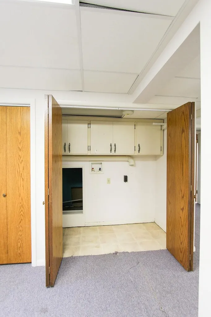 4 Cedar Drive Newton KS 67114