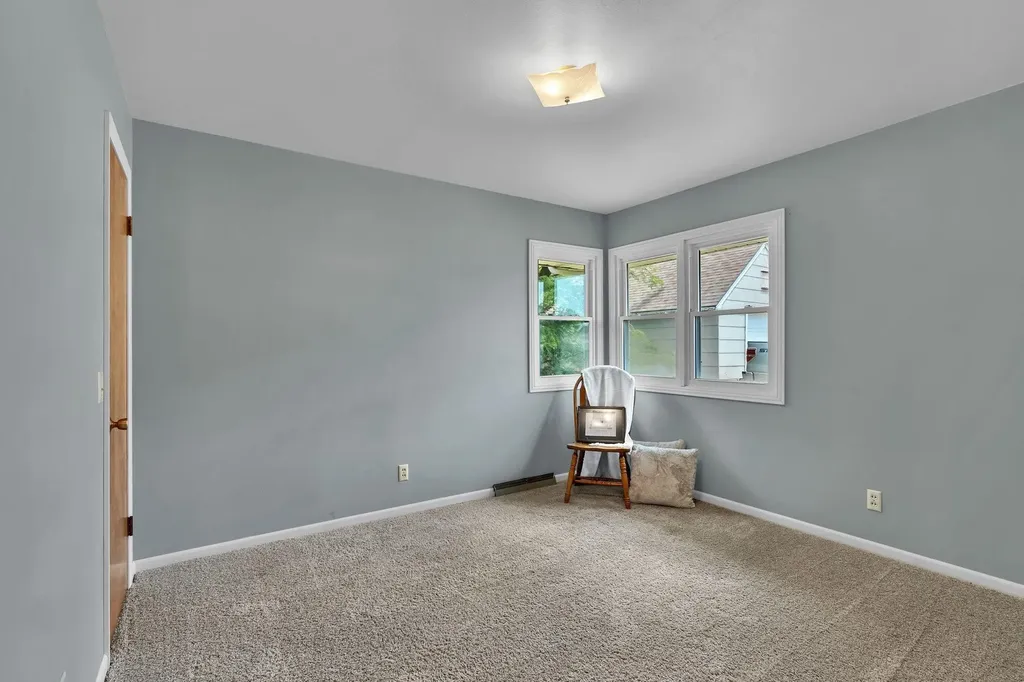 152 W Wallace Street Kingman KS 67068