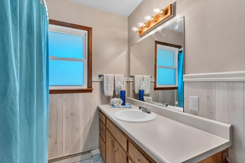 152 W Wallace Street Kingman KS 67068