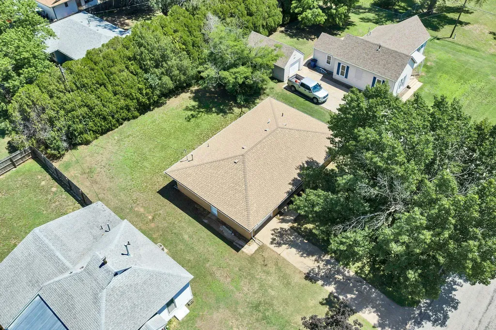 152 W Wallace Street Kingman KS 67068
