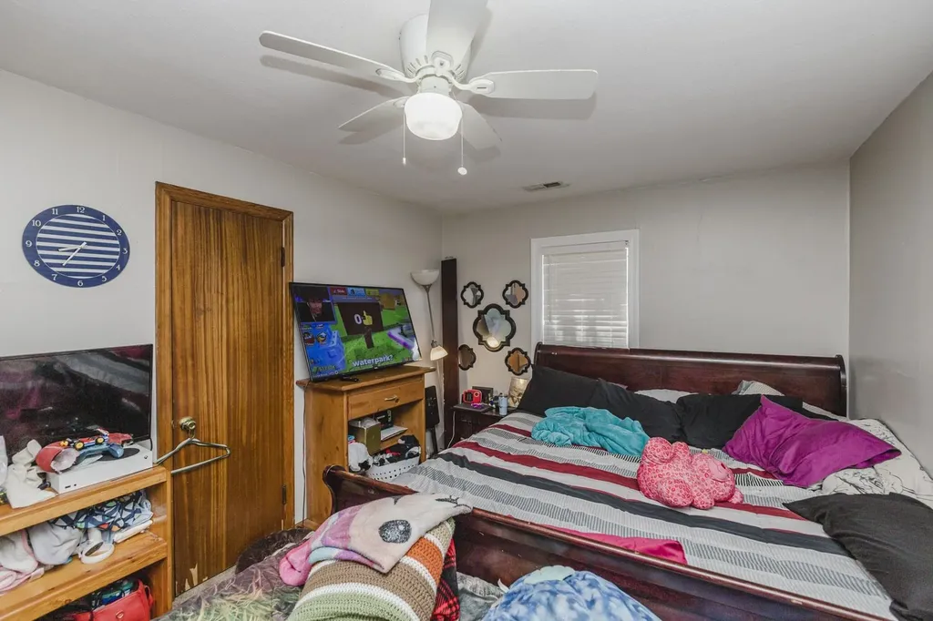 1648 S Millwood Wichita KS 67213