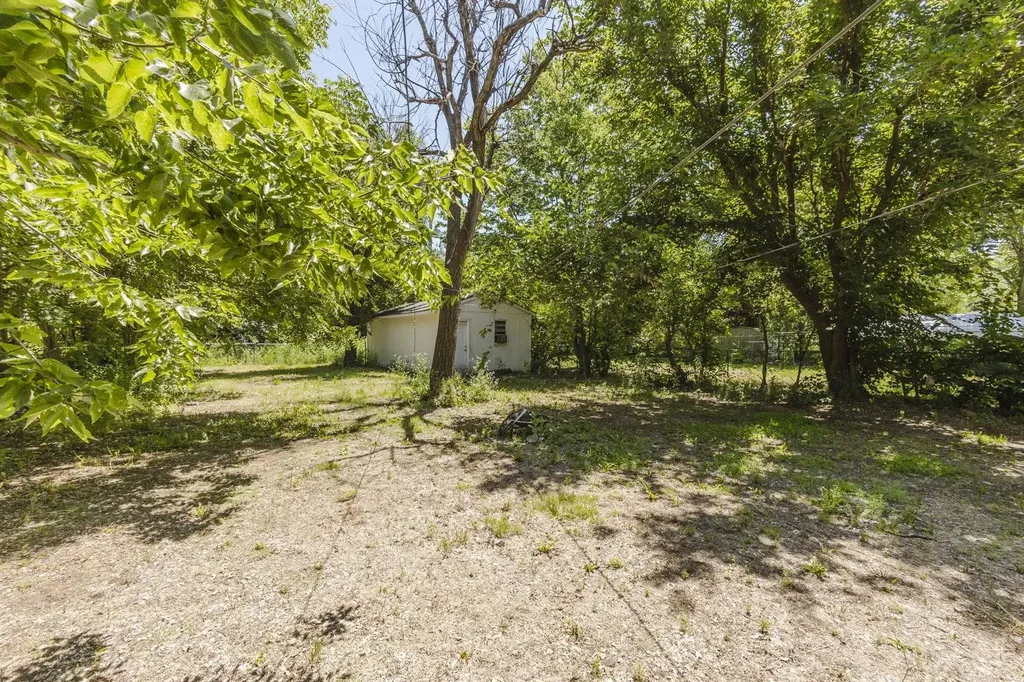 1648 S Millwood Wichita KS 67213