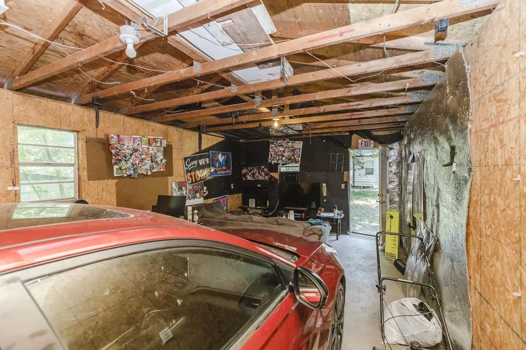 1648 S Millwood Wichita KS 67213