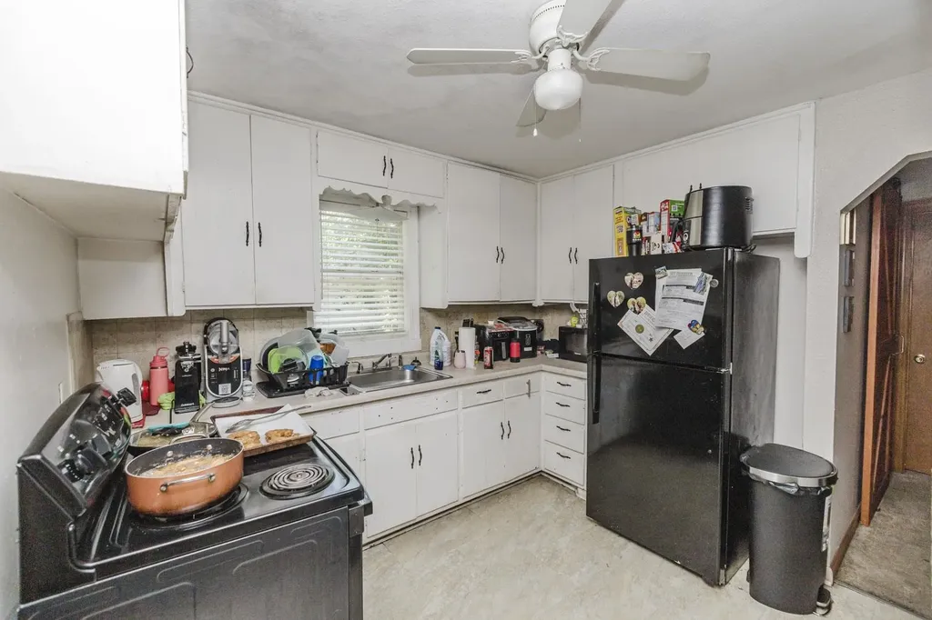 1648 S Millwood Wichita KS 67213