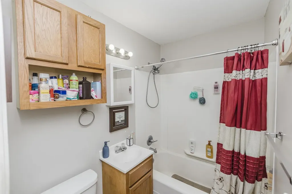 1648 S Millwood Wichita KS 67213