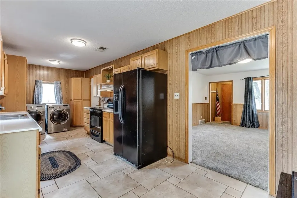 1409 E Georgia Wichita KS 67217