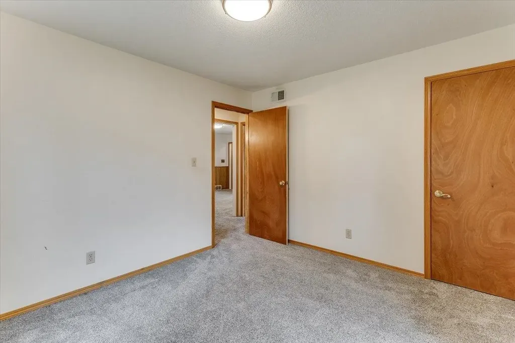 1409 E Georgia Wichita KS 67217