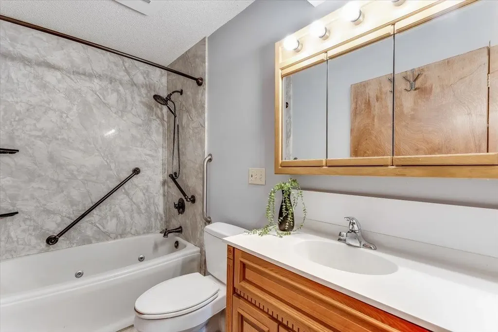 1409 E Georgia Wichita KS 67217
