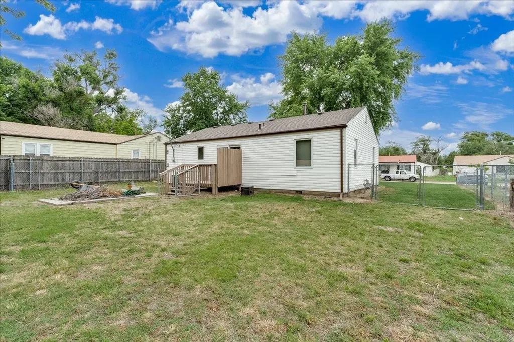 1409 E Georgia Wichita KS 67217