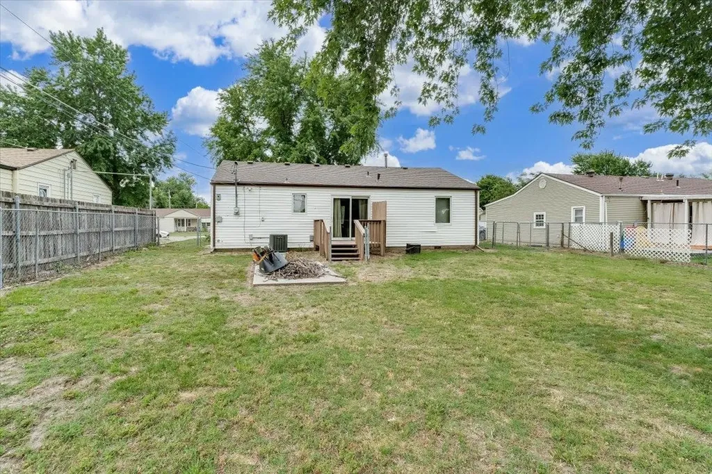 1409 E Georgia Wichita KS 67217