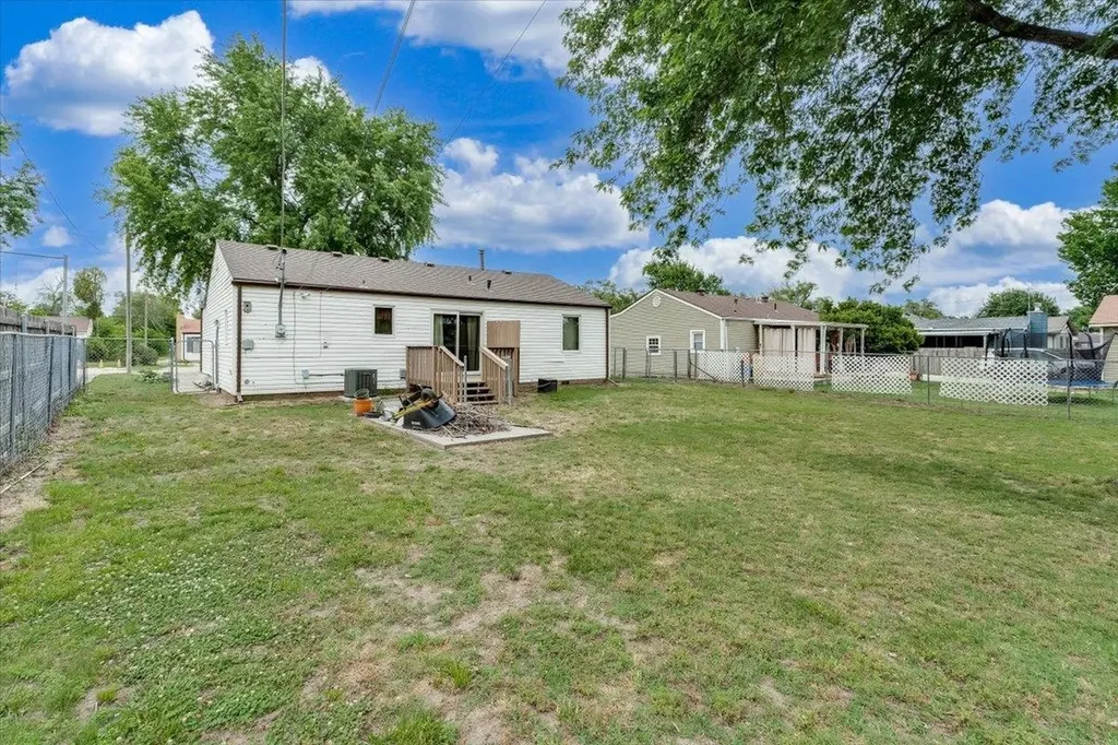 1409 E Georgia Wichita KS 67217