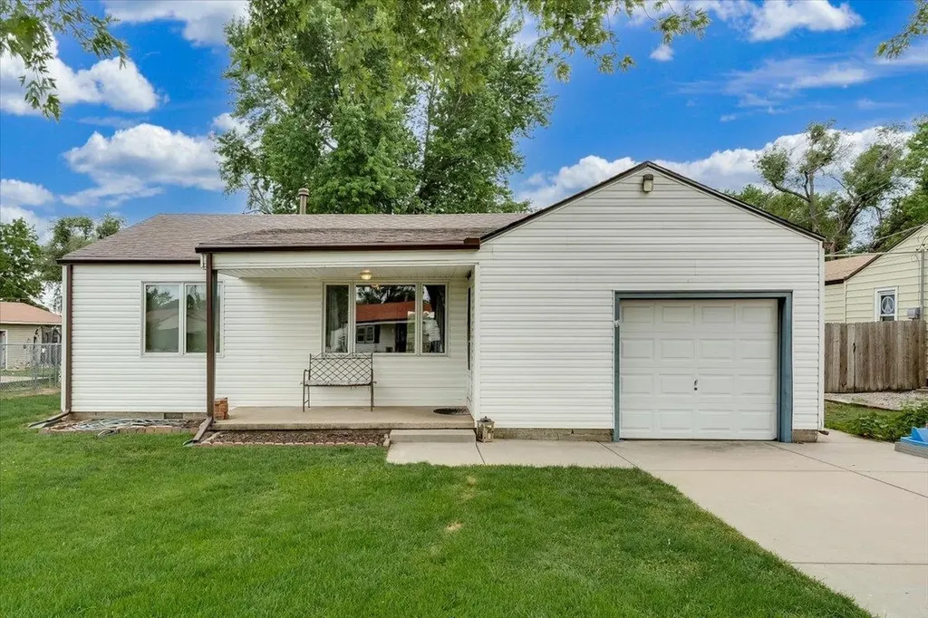 1409 E Georgia Wichita KS 67217