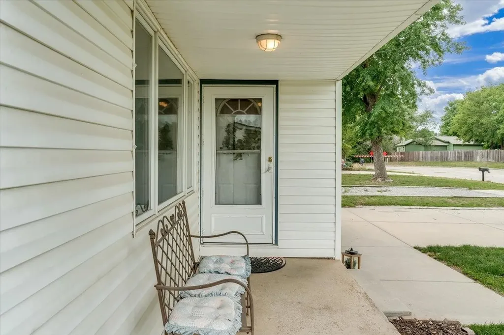 1409 E Georgia Wichita KS 67217