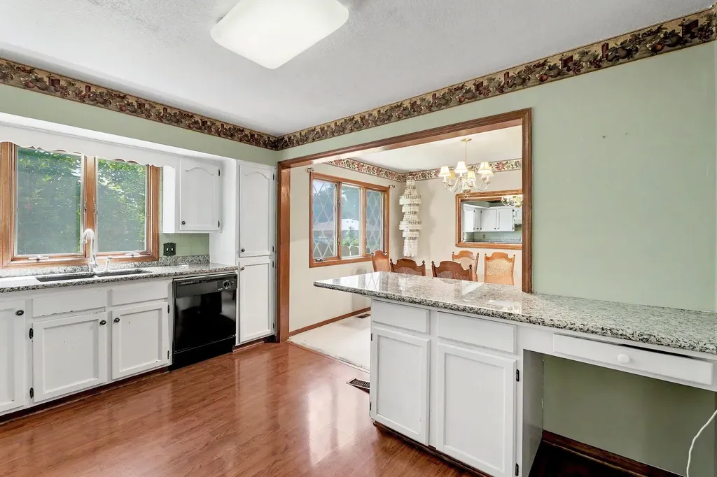 1400 S Todd Place Wichita KS 67207