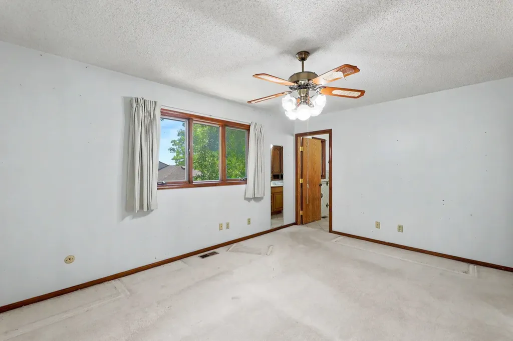 1400 S Todd Place Wichita KS 67207