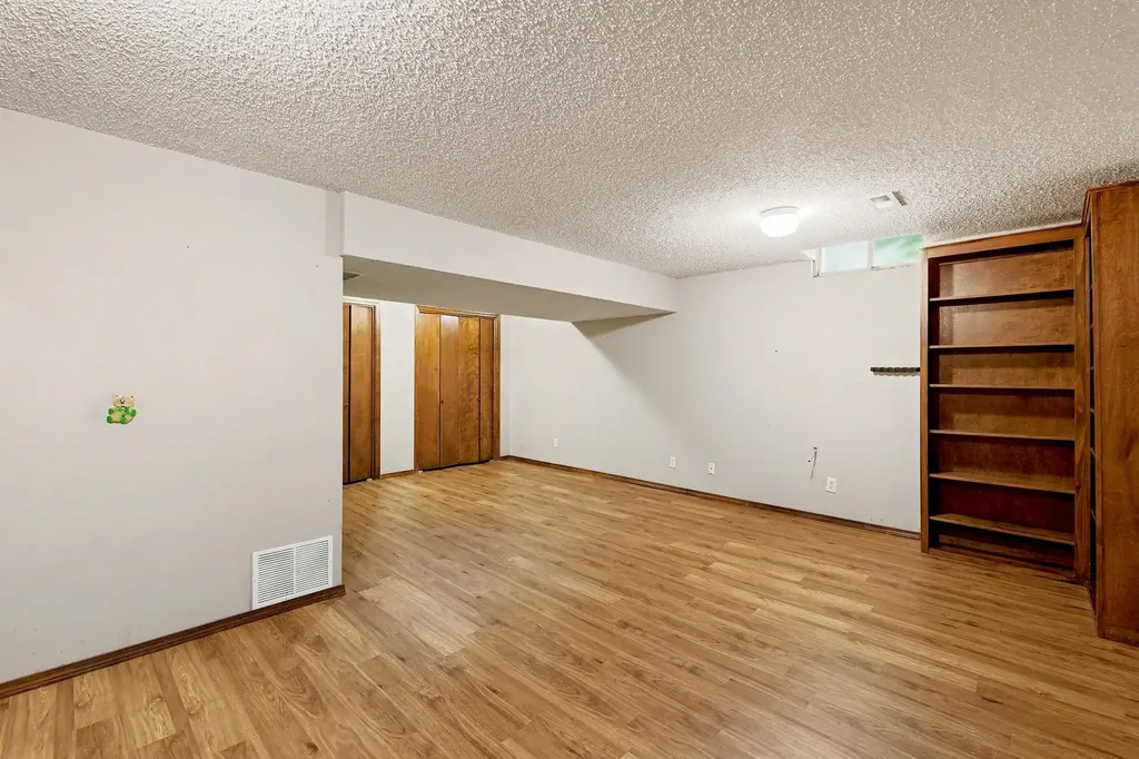 1400 S Todd Place Wichita KS 67207