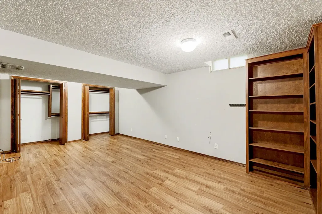 1400 S Todd Place Wichita KS 67207