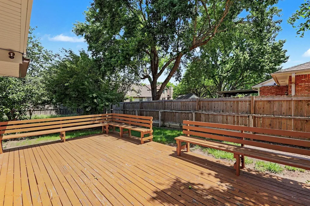 1400 S Todd Place Wichita KS 67207