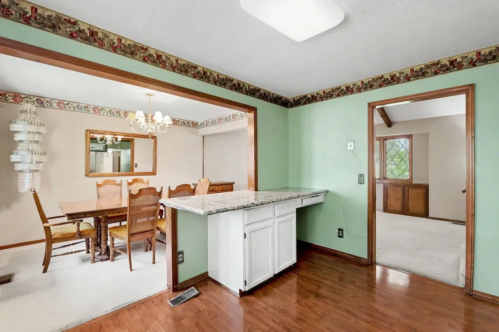 1400 S Todd Place Wichita KS 67207