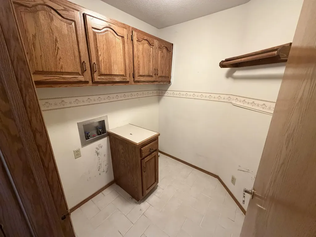 2750 N Rushwood Street Wichita KS 67226