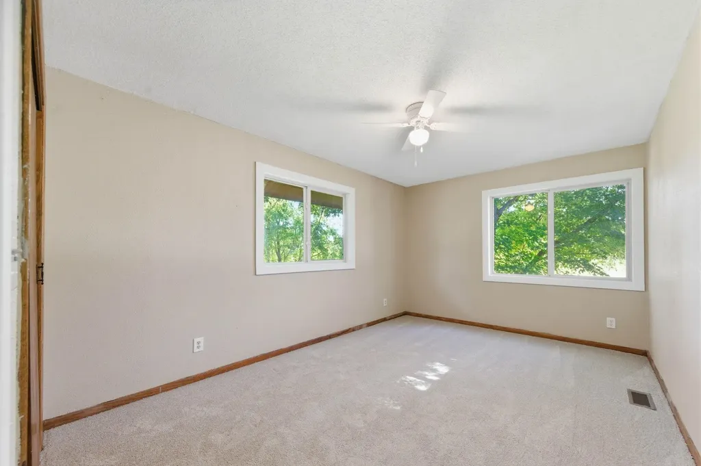 1625 N Single Tree Circle Andover KS 67002