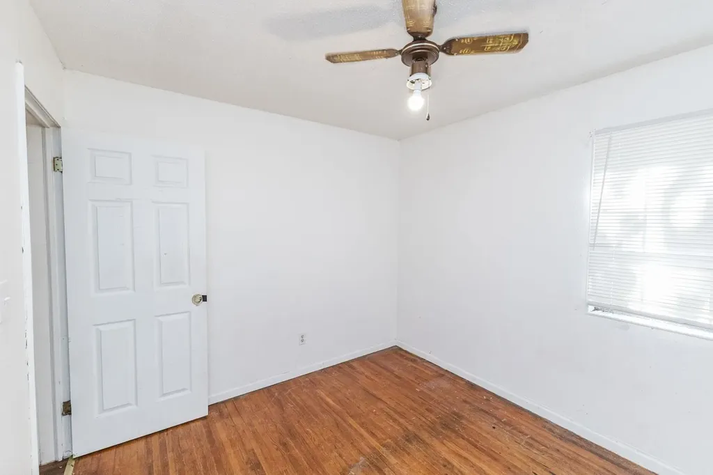 1843 N Litchfield Wichita KS 67203