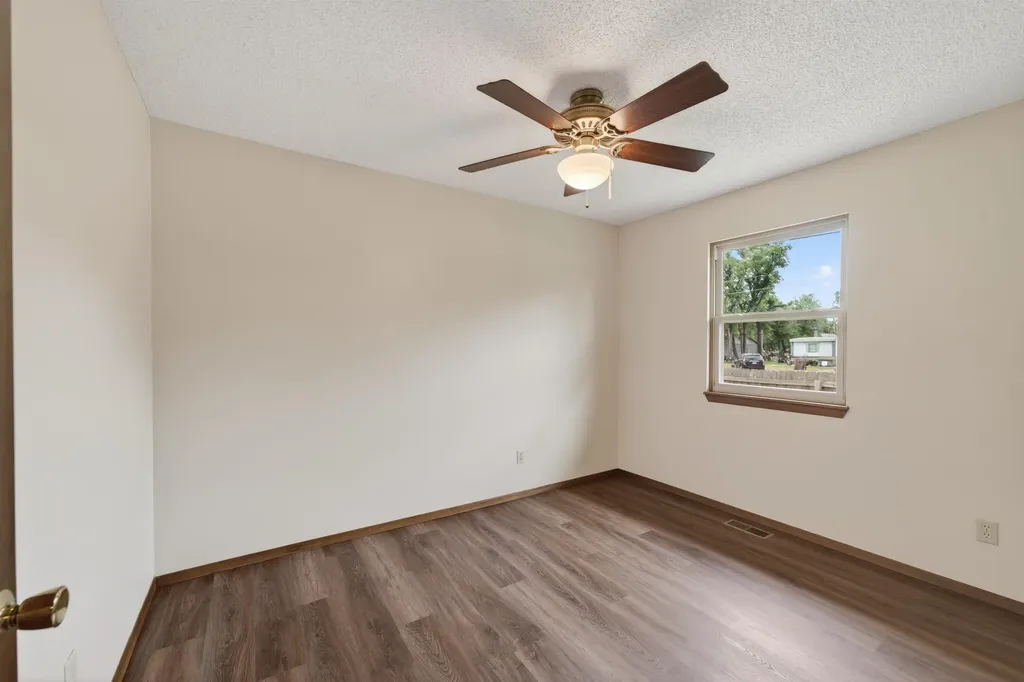 5554 S Malpaso Street Wichita KS 67217