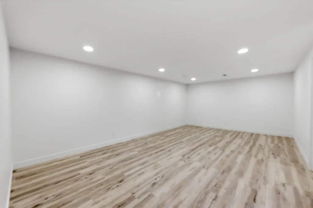 411 E 6th Street Valley Center KS 67147