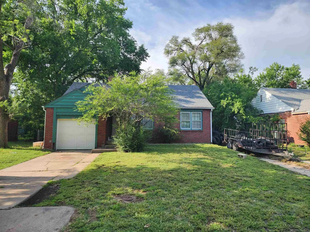 3638 Oneida Wichita KS 67208