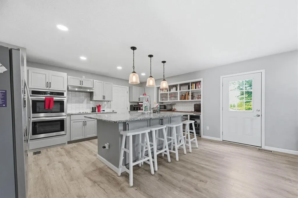 412 W 7th Avenue Cheney KS 67025