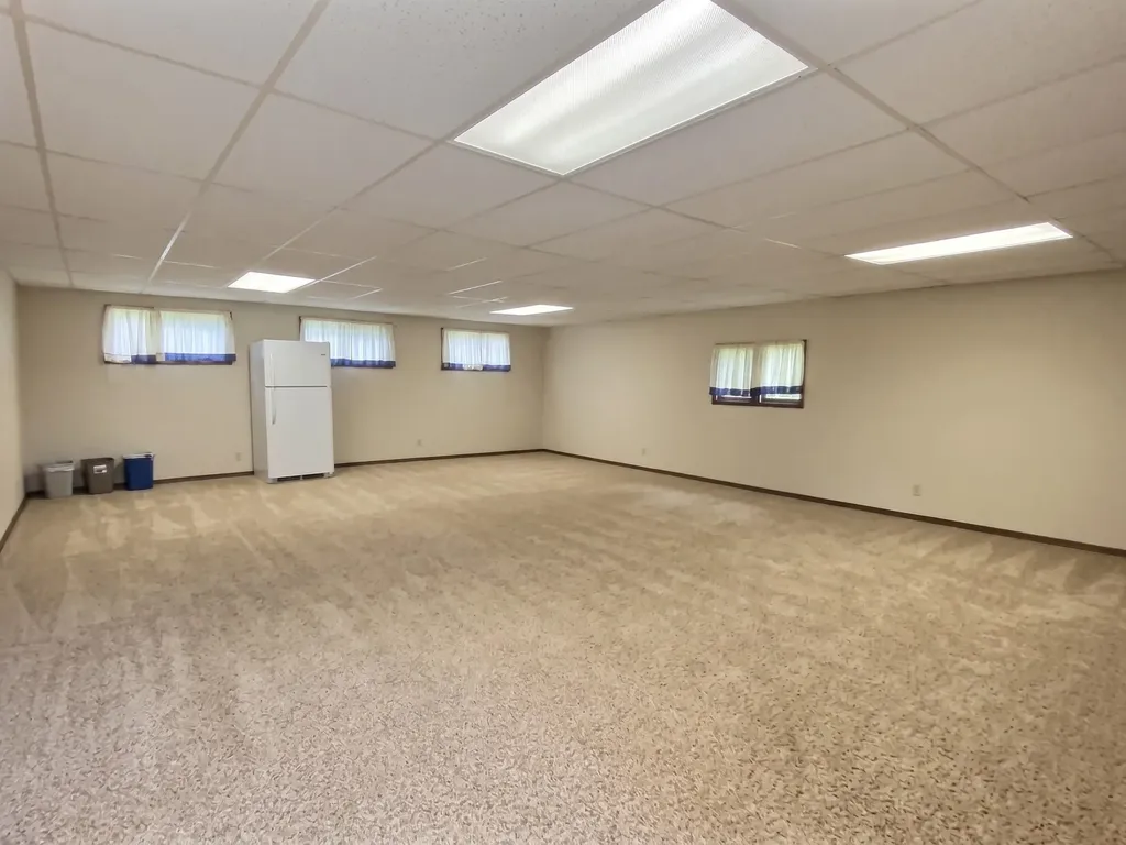 29 Eastwood Drive Arkansas City KS 67005