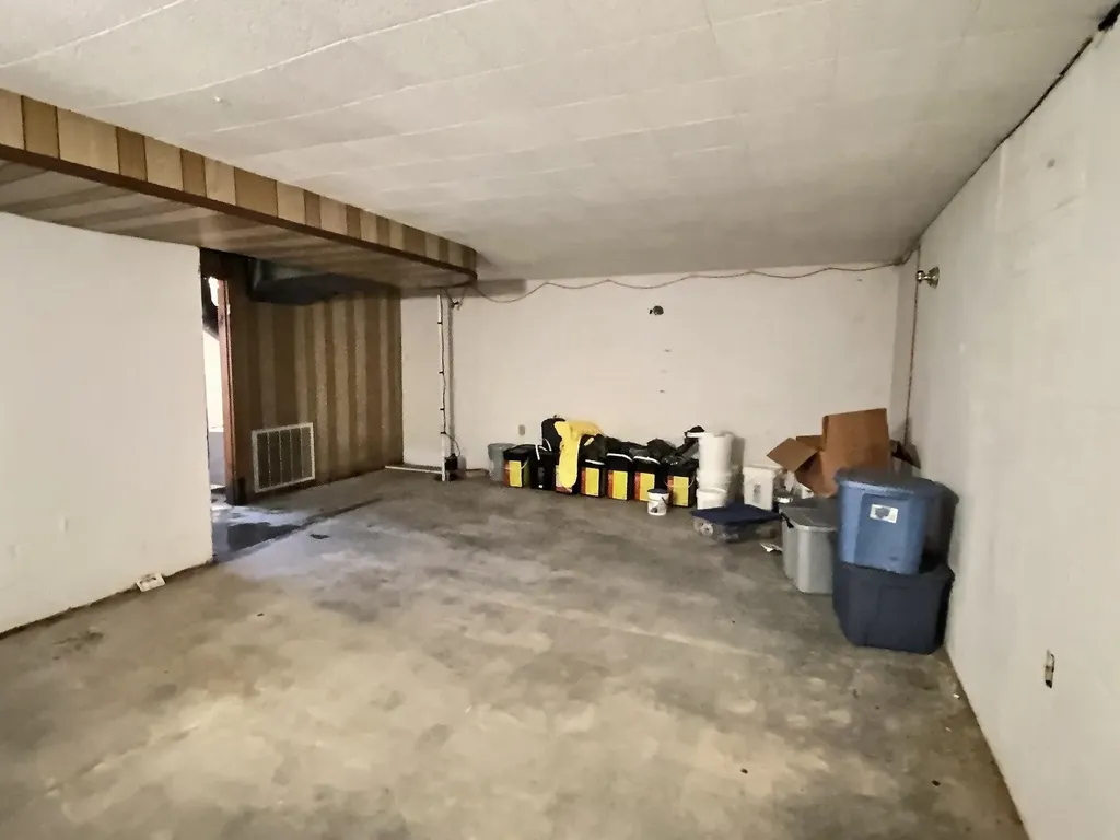 29 Eastwood Drive Arkansas City KS 67005