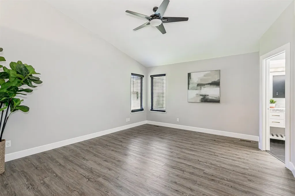 3106 N Lakecrest Circle Wichita KS 67205