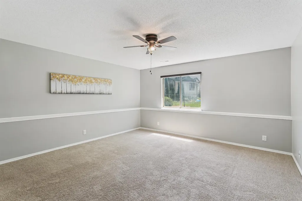 3106 N Lakecrest Circle Wichita KS 67205