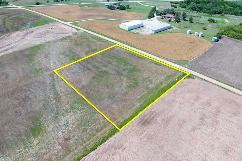 Lot 7 S Sage Estates Viola KS 67149