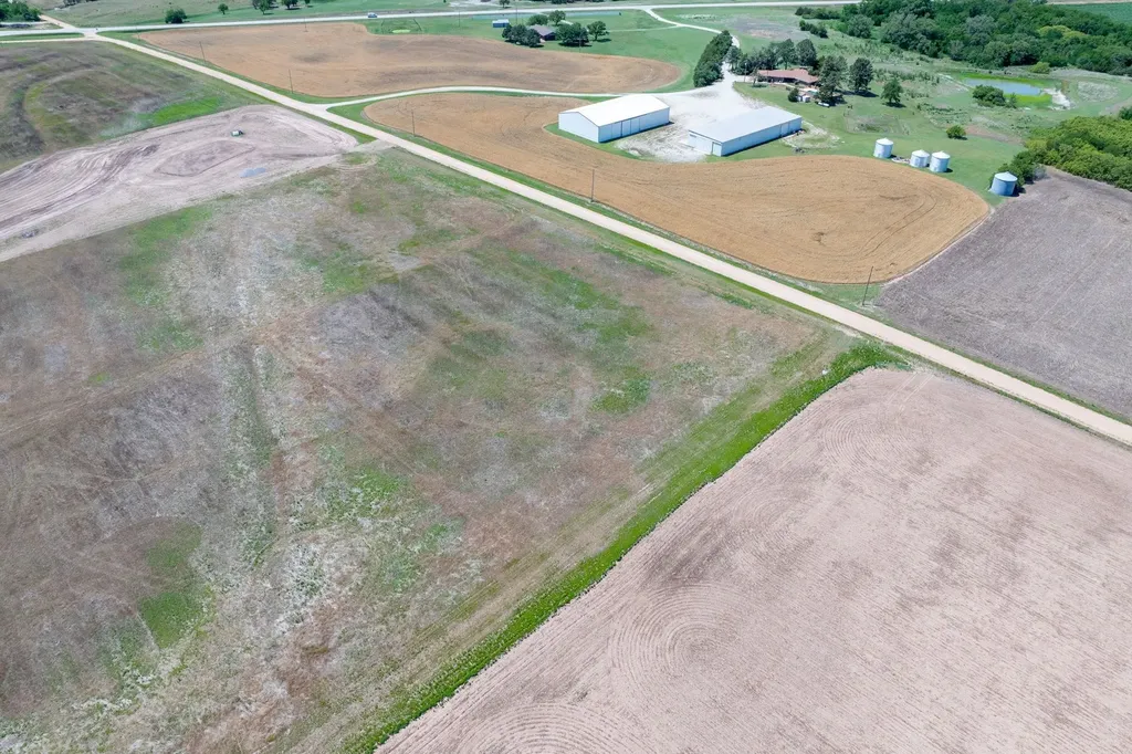 Lot 7 S Sage Estates Viola KS 67149