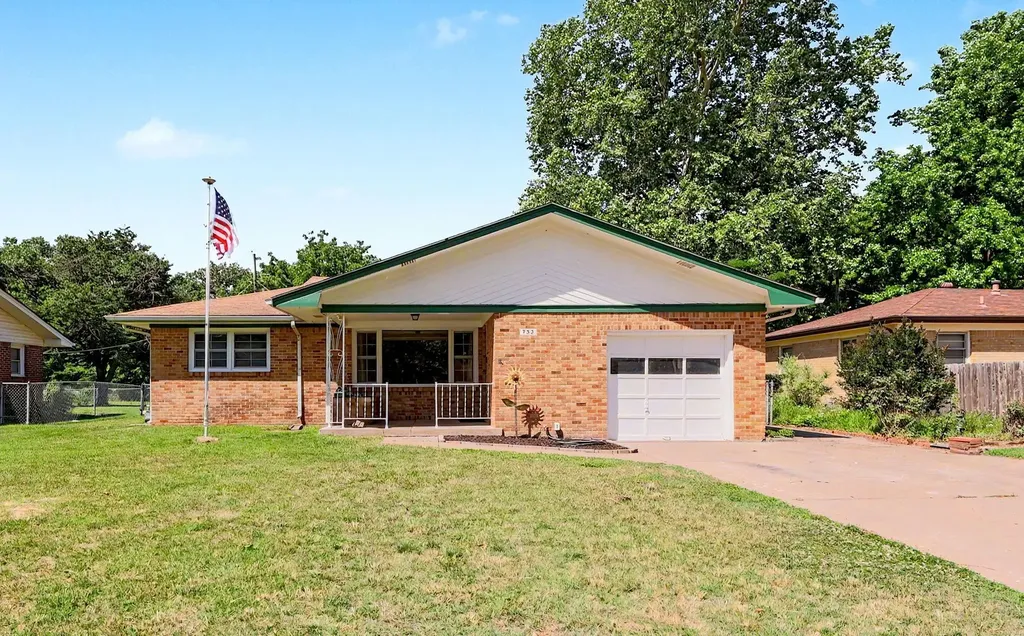 733 W Anita Wichita KS 67060