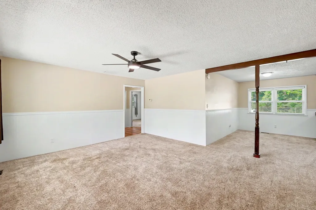 733 W Anita Wichita KS 67060