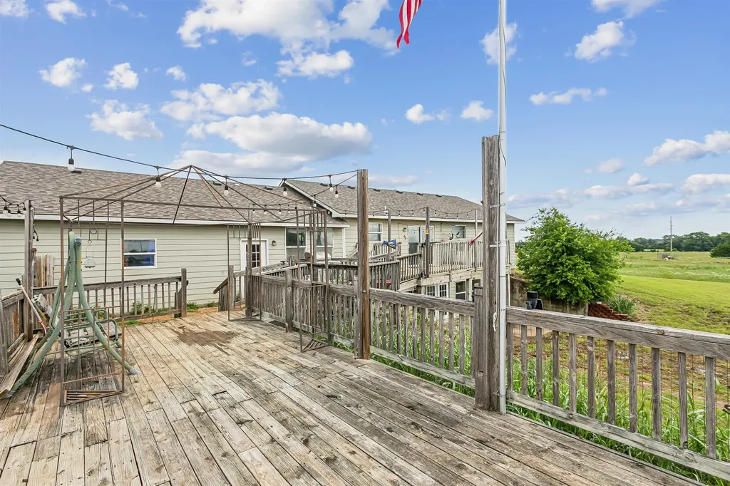 13086 SW 230th Douglass KS 67039-0000