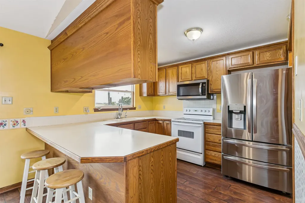 13086 SW 230th Douglass KS 67039-0000