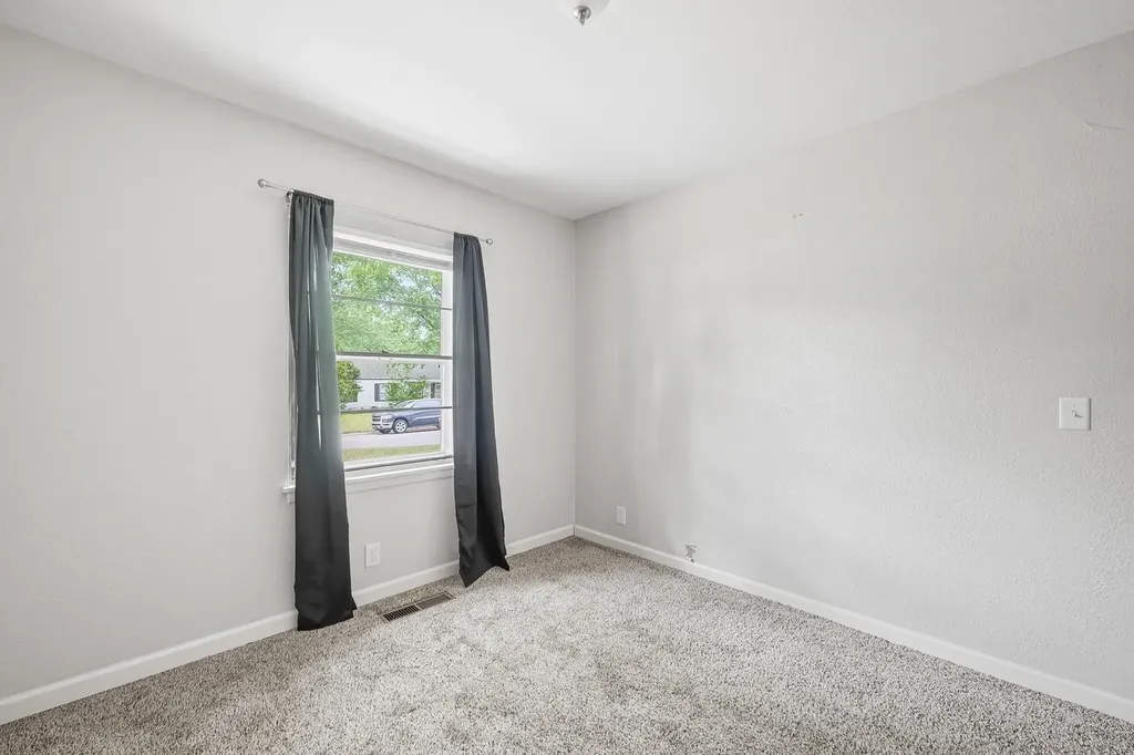 6212 N West Park View Street Park City KS 67219