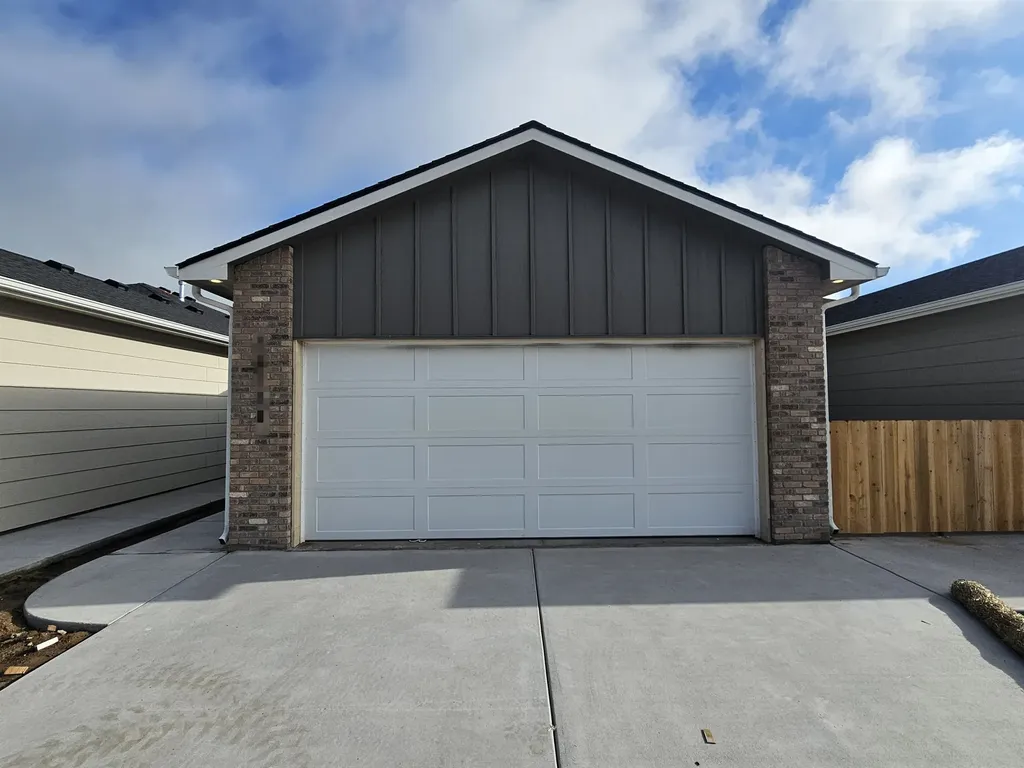 12572 W Northstar Street Maize KS 67223